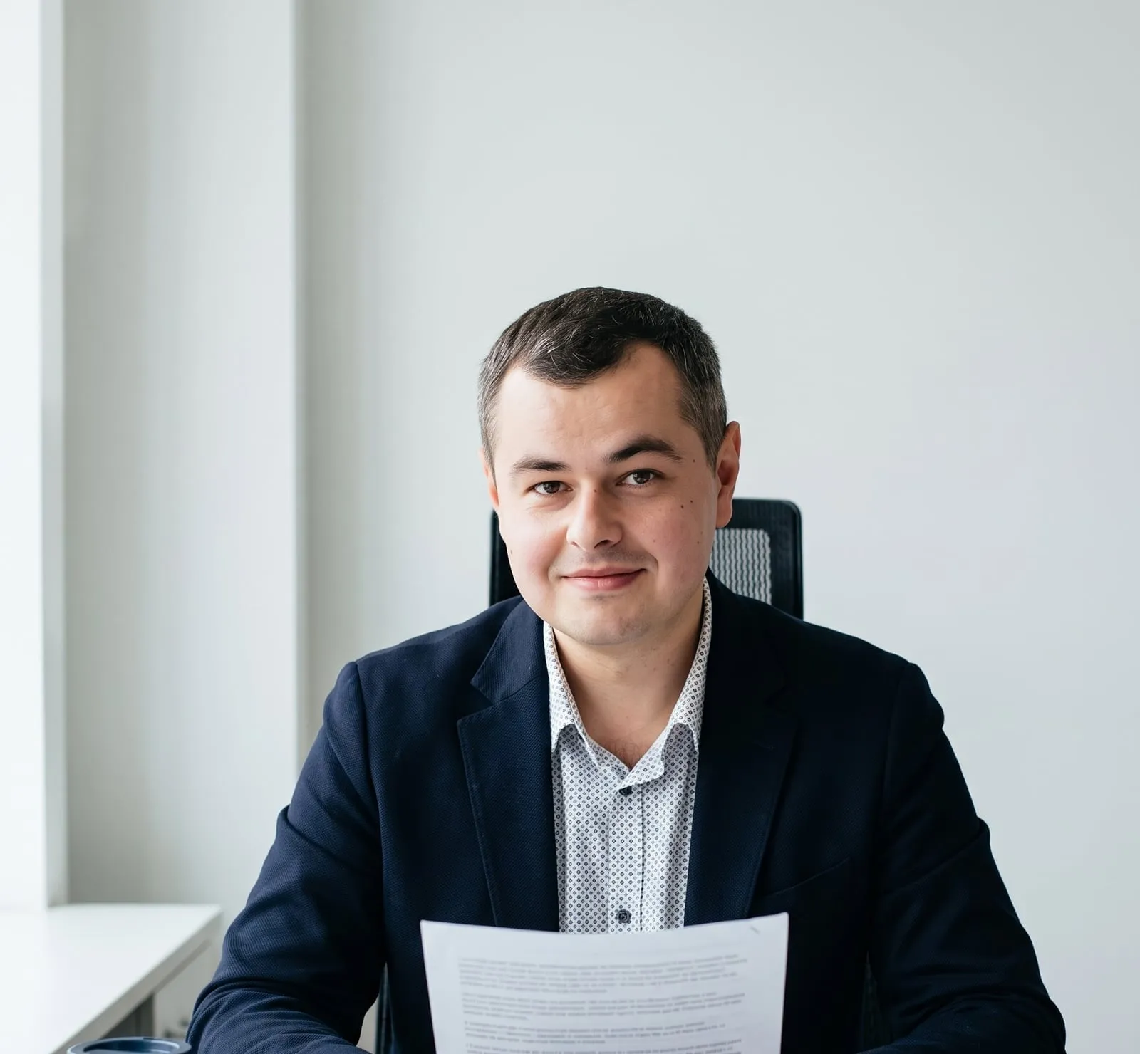 Levan Jojua in the office